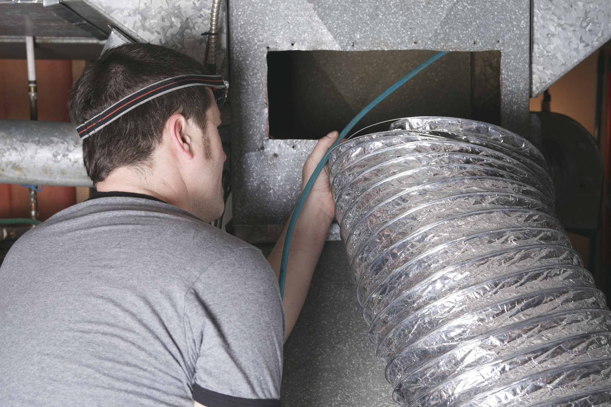 Worker Ventilation Inspection And Duct Cleaning